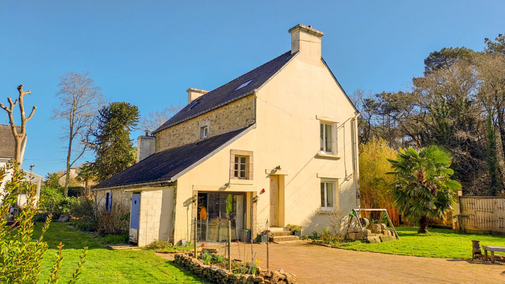 A vendre à Moëlan, maison 133m2, 5 pièces