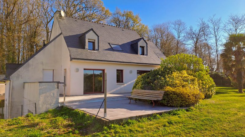 Maison, 180m2, 7 pièces - Mellac